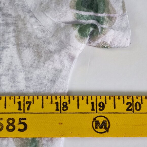 Essential by Milano lightweight blouse white with floral design women's size M - Picture 9 of 10